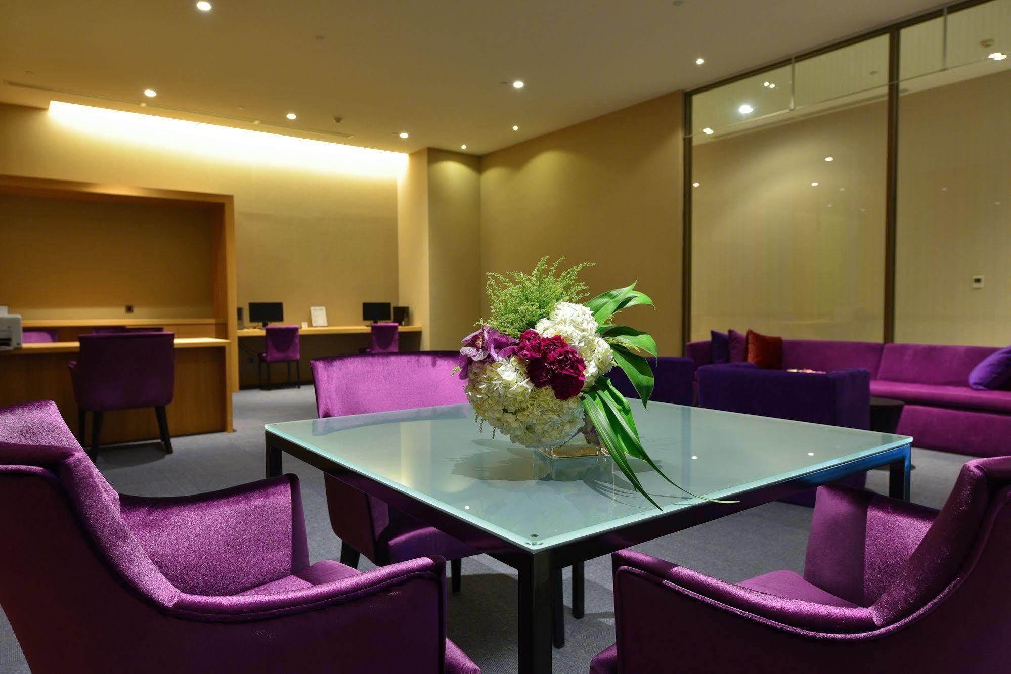 Grand Royal Hotel Toufen Zewnętrze zdjęcie