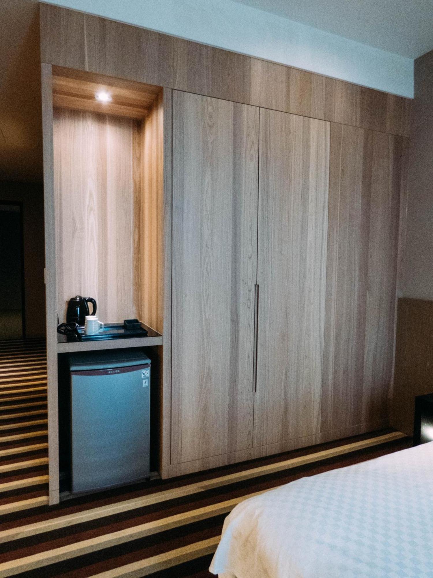 Grand Royal Hotel Toufen Zewnętrze zdjęcie