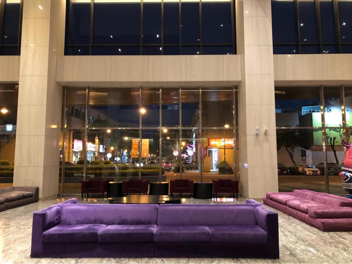 Grand Royal Hotel Toufen Zewnętrze zdjęcie